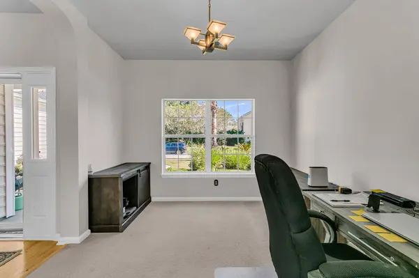 1445 Ashley Garden Blvd, Charleston, SC 29414
