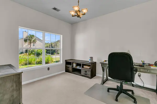 1445 Ashley Garden Blvd, Charleston, SC 29414