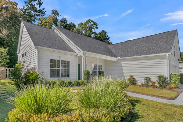 1445 Ashley Garden Blvd, Charleston, SC 29414
