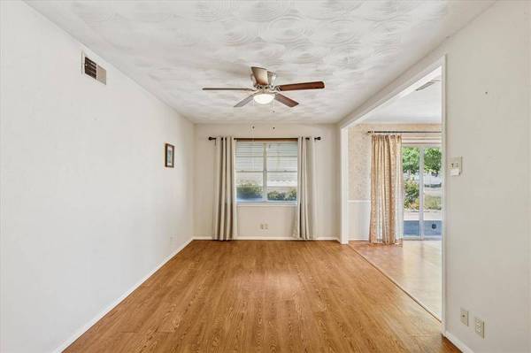 1353 Harrison Lane, Hurst, TX 76053