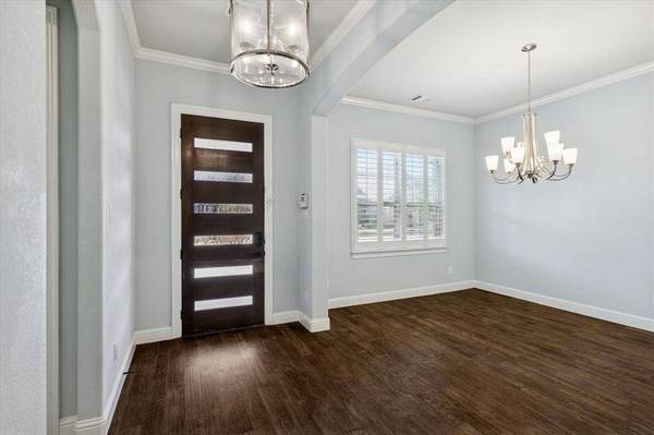 6928 Heather Lane, North Richland Hills, TX 76182