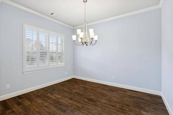 6928 Heather Lane, North Richland Hills, TX 76182