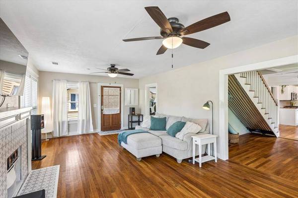 3821 W 5th Street, Fort Worth, TX 76107