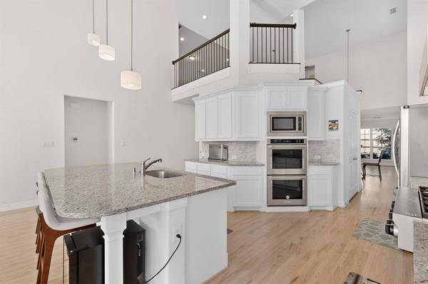 312 Chandan Way, Irving, TX 75063