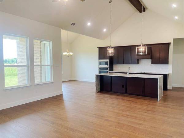221 Olson Road, Waxahachie, TX 75167