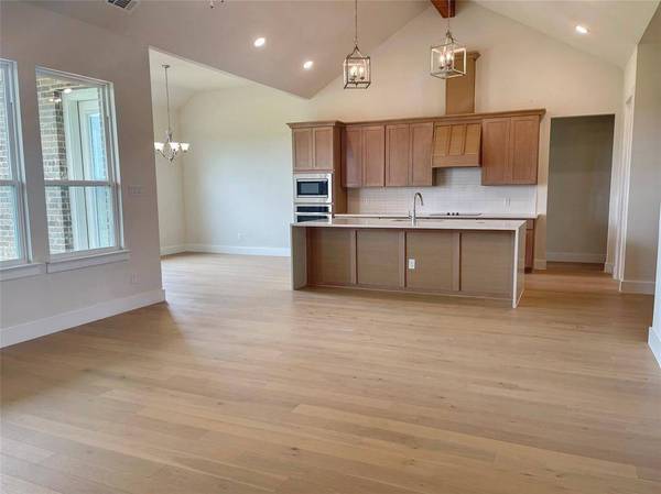 112 Aiden Drive, Waxahachie, TX 75165