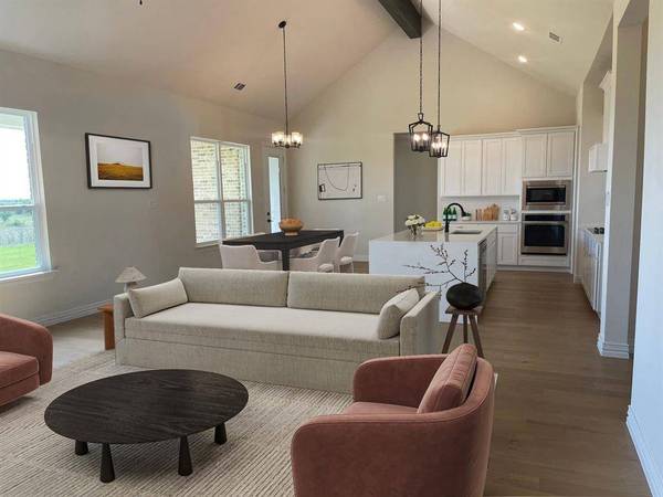 211 Marie Lane, Waxahachie, TX 75167