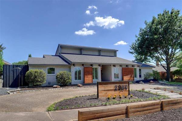 2900 Cambridgeshire Drive, Carrollton, TX 75007