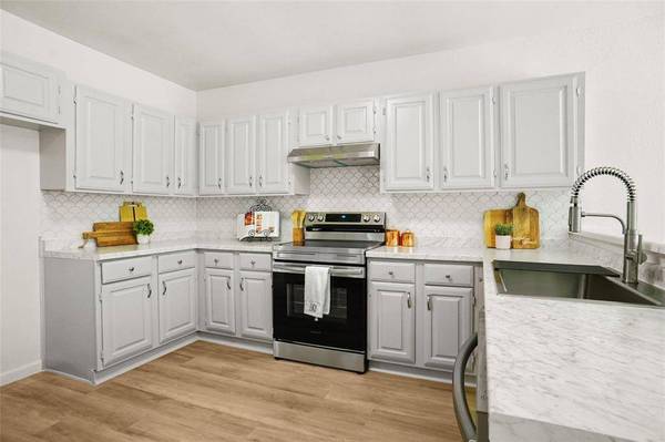 1408 Middleton Drive, Cedar Hill, TX 75104