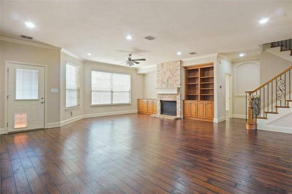 1854 Yorkshire Circle, Lewisville, TX 75067