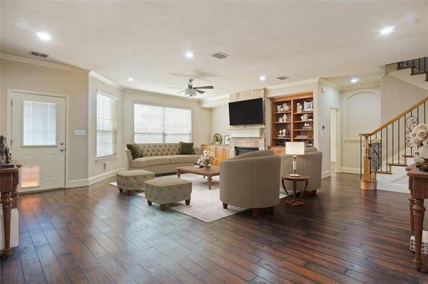 1854 Yorkshire Circle, Lewisville, TX 75067