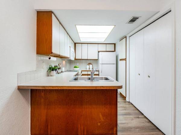 18040 Midway Road #189, Dallas, TX 75287