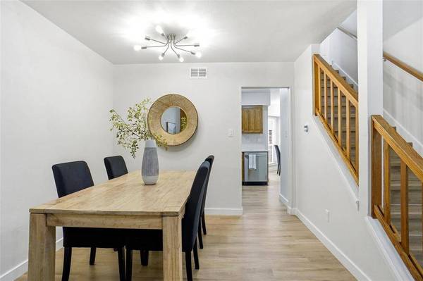 300 Lamesa Court, Irving, TX 75063