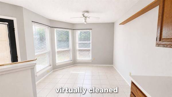 2355 Woodvine Court, Grand Prairie, TX 75052
