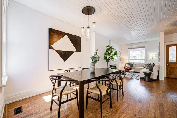 784 Markham ST, Toronto C02, ON M6G 2M5