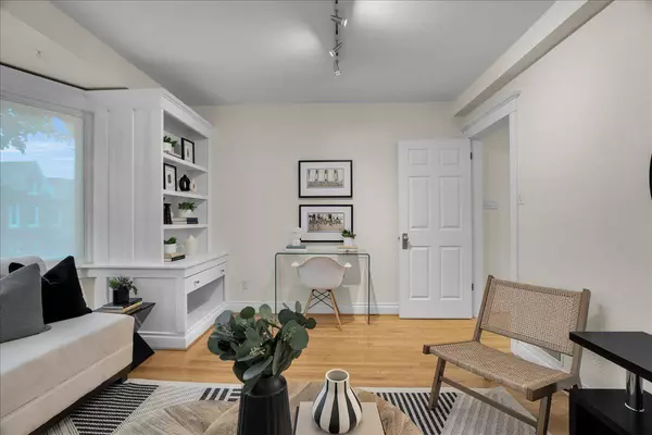 769 Euclid AVE, Toronto C02, ON M6G 2V3