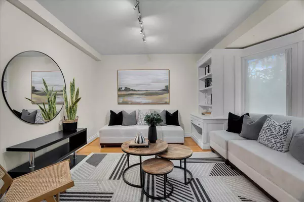 769 Euclid AVE, Toronto C02, ON M6G 2V3