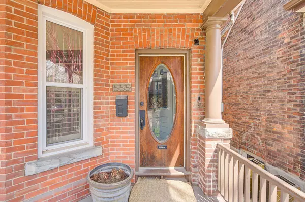 555 Markham ST, Toronto, ON M6G 2L6