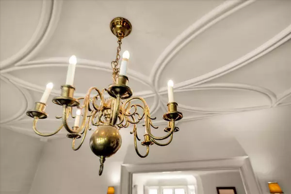 74 Chestnut Park RD, Toronto C09, ON M4W 1W9