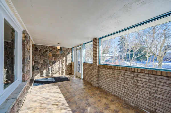 176 Cassandra BLVD, Toronto C13, ON M3A 1T3