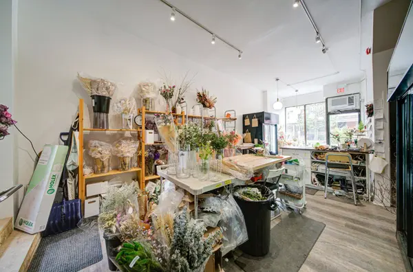 970 Bathurst ST, Toronto C02, ON M5R 3G6