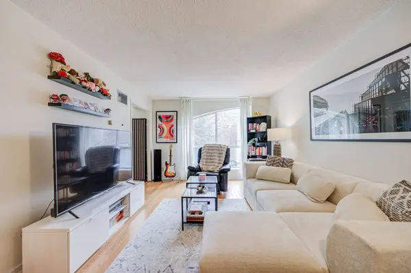 95 Prince Arthur AVE #203, Toronto C02, ON M5R 3P6