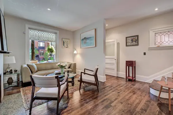 579 Palmerston AVE, Toronto C02, ON M6G 2P6