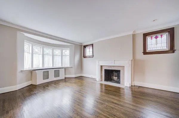 87 Ava RD, Toronto C03, ON M6C 1V7