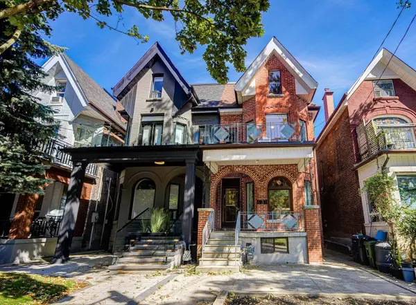 431 Manning AVE, Toronto C01, ON M6G 2V6
