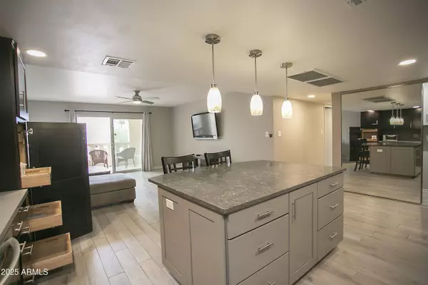 7920 E CAMELBACK Road #203, Scottsdale, AZ 85251