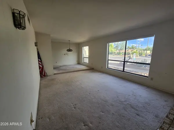 7012 E THUNDERBIRD Road, Scottsdale, AZ 85254