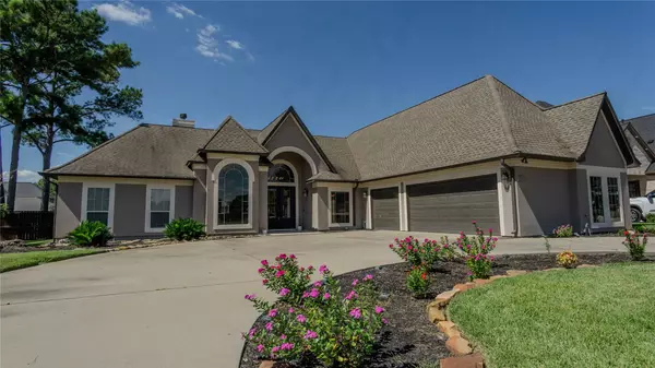 14 Darien CT, Montgomery, TX 77356