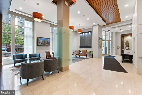 1025 1ST ST SE #310, Washington, DC 20003