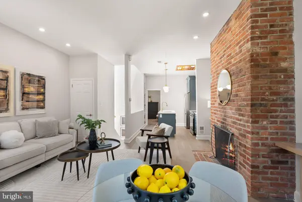 332 11TH ST SE, Washington, DC 20003