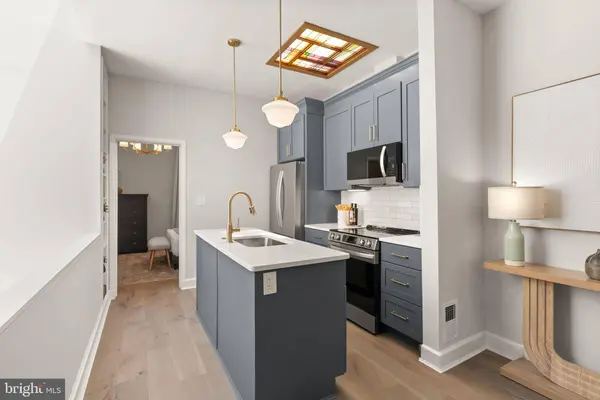 332 11TH ST SE, Washington, DC 20003