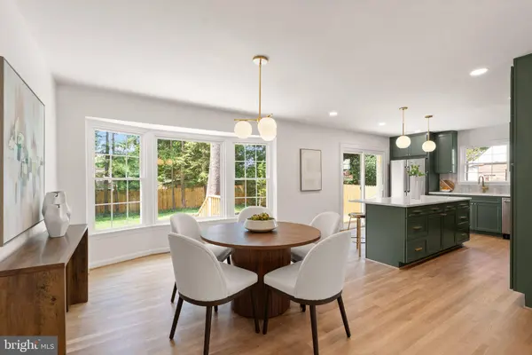 927 PRISCILLA LN, Alexandria, VA 22308
