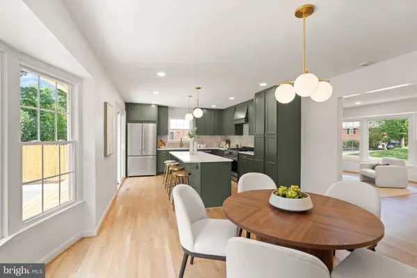 927 PRISCILLA LN, Alexandria, VA 22308
