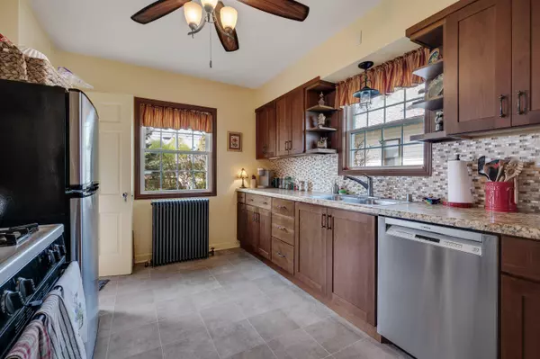 637 23rd St N, La Crosse, WI 54601