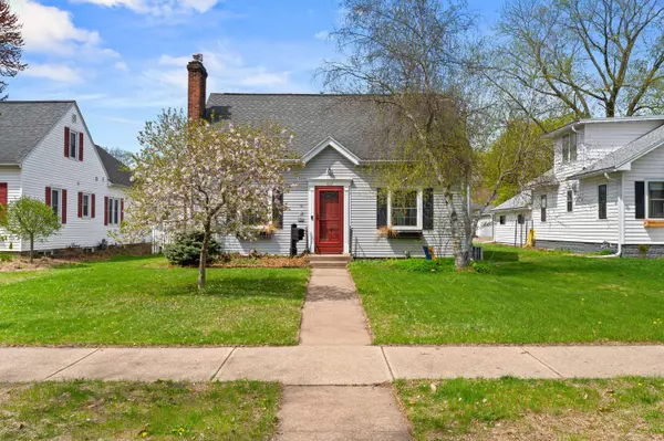 637 23rd St N, La Crosse, WI 54601