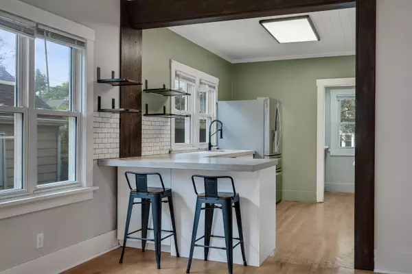 2307 Market St, La Crosse, WI 54601