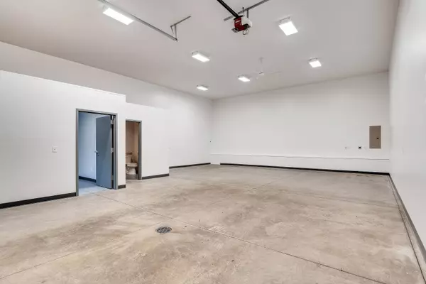 1638 La Crescent St Unit SUITE D, Campbell, WI 54603