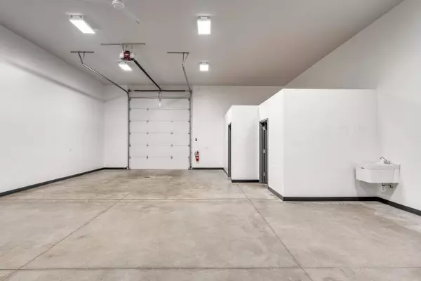 1638 La Crescent St Unit SUITE D, Campbell, WI 54603