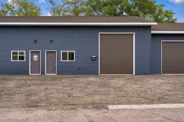 1638 La Crescent St Unit SUITE D, Campbell, WI 54603