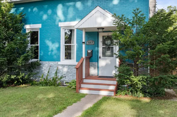 1023 8th St S, La Crosse, WI 54601