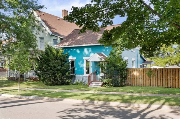 1023 8th St S, La Crosse, WI 54601