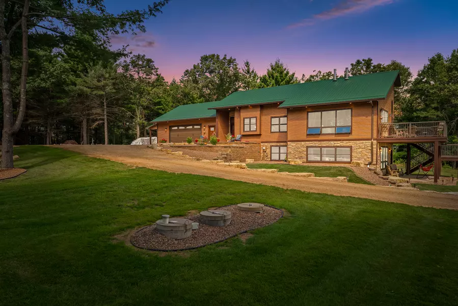 4798 County Highway I, Sparta, WI 54656-2812