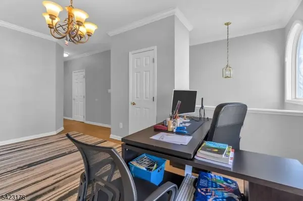 451 Hartford Dr, Nutley Twp., NJ 07110