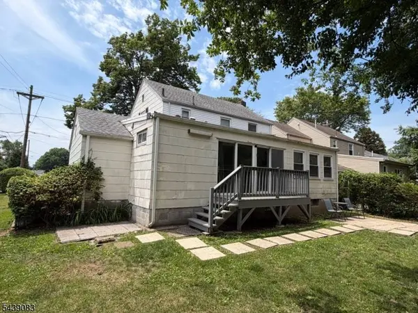 19 Alexander Ave, Bloomfield Twp., NJ 07003