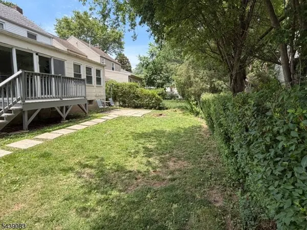 19 Alexander Ave, Bloomfield Twp., NJ 07003