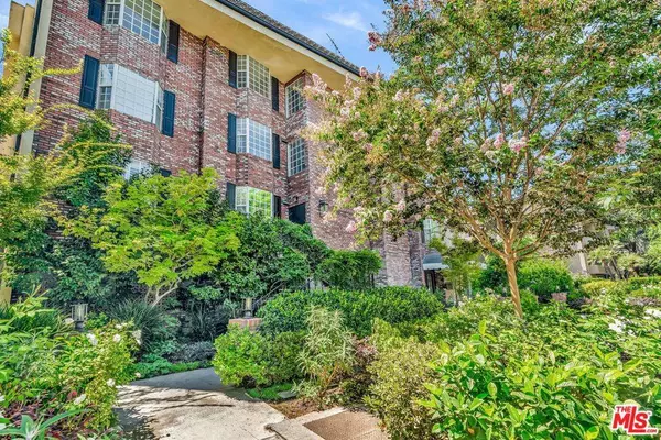 14106 Dickens ST #102, Sherman Oaks, CA 91423